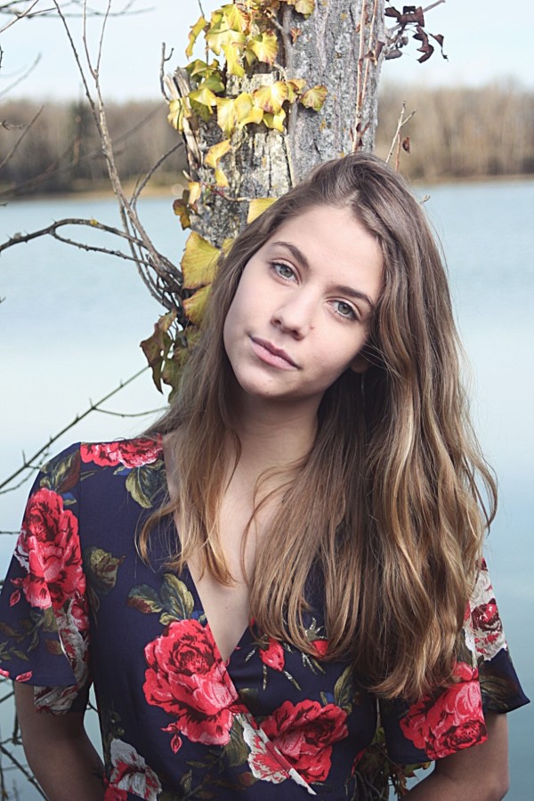 Mélancolie Bucolique au Bord de l'Eau